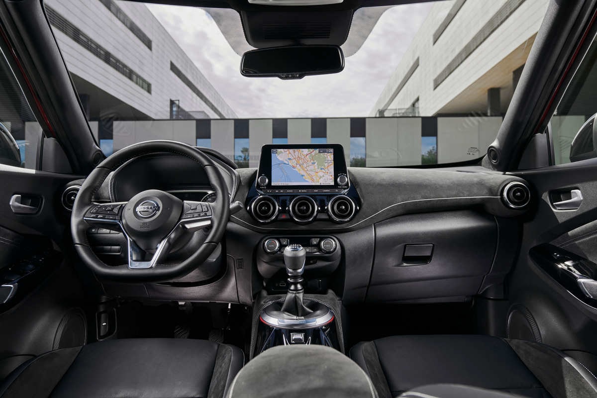 Autohaus Rastetter GmbH Das Cockpit des neuen NISSAN JUKE